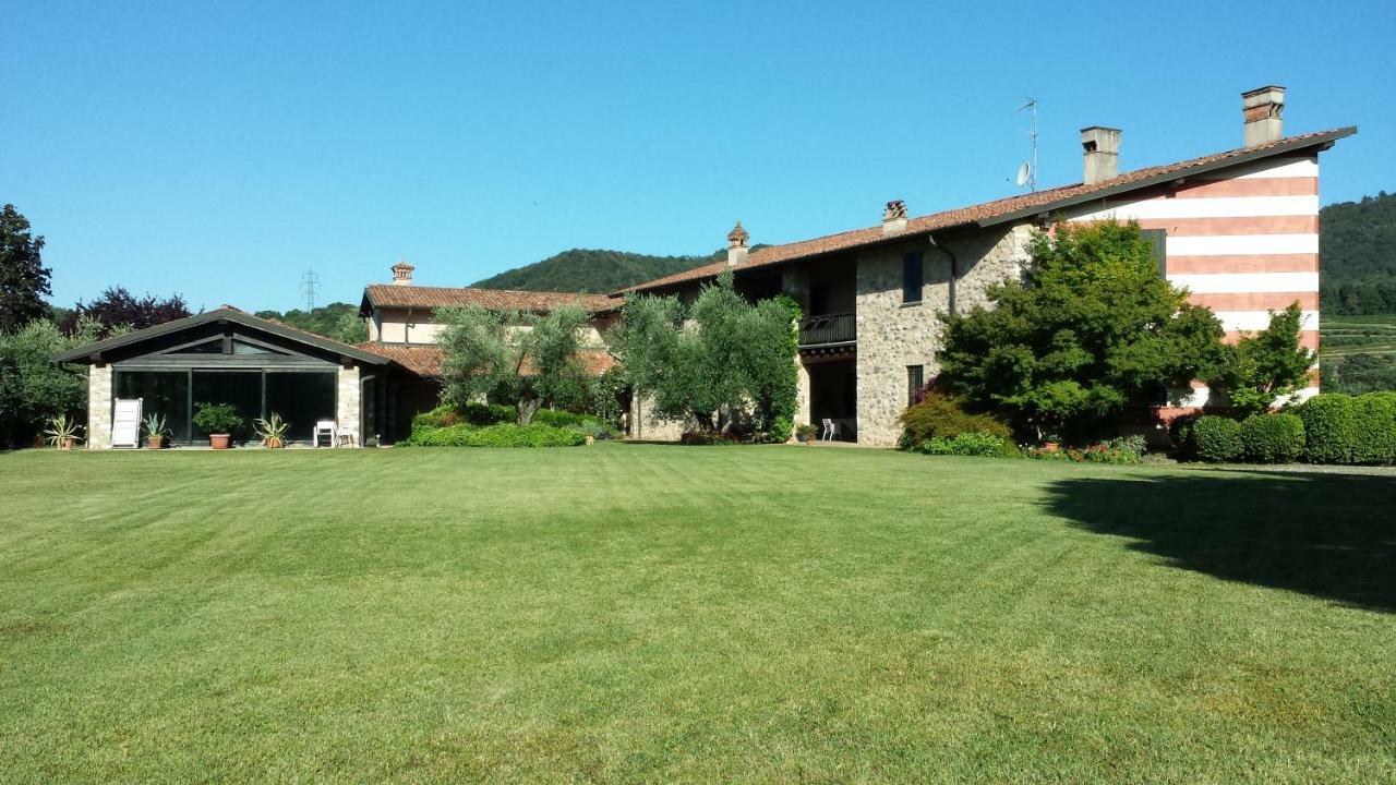 B&B Il Dosso Corte Franca Exterior photo